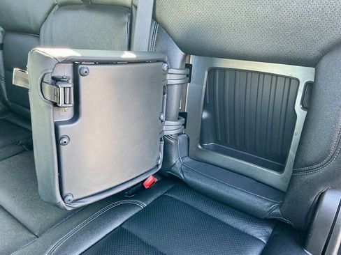 Used 2022 GMC Sierra 1500 Elevation w/ LPO, Elevation Black Package image 28