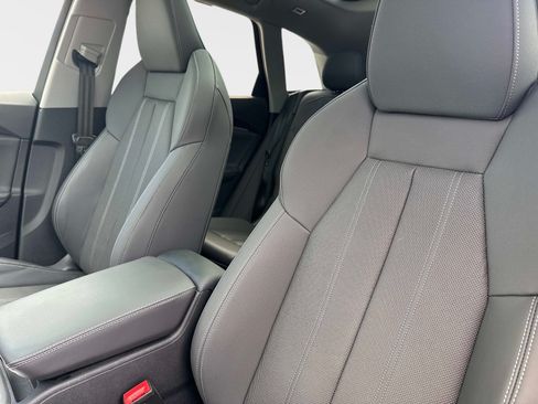 Certified 2025 Audi Q5 Premium Plus AWD/4WD image 21