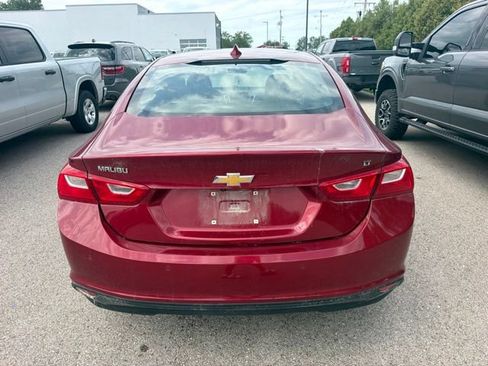 Used 2018 Chevrolet Malibu LT w/ Driver Confidence Package FWD image 7