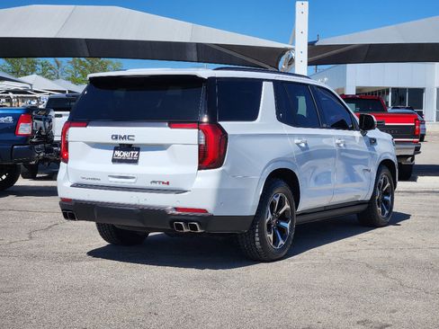 Certified 2025 GMC Yukon AT4 Ultimate image 5