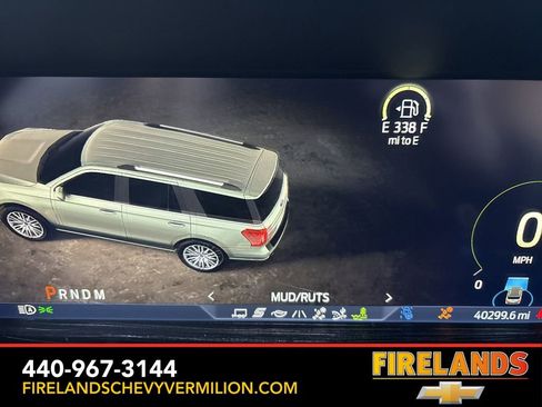 Used 2022 Ford Expedition Limited image 30