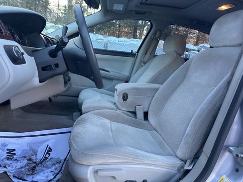 Used 2006 Chevrolet Impala LT image 11