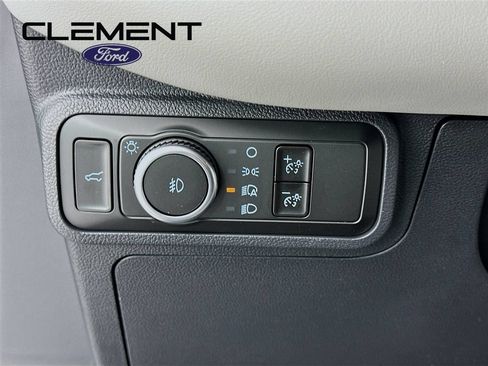 New 2026 Ford Explorer Active w/ Active Comfort Package AWD/4WD image 13