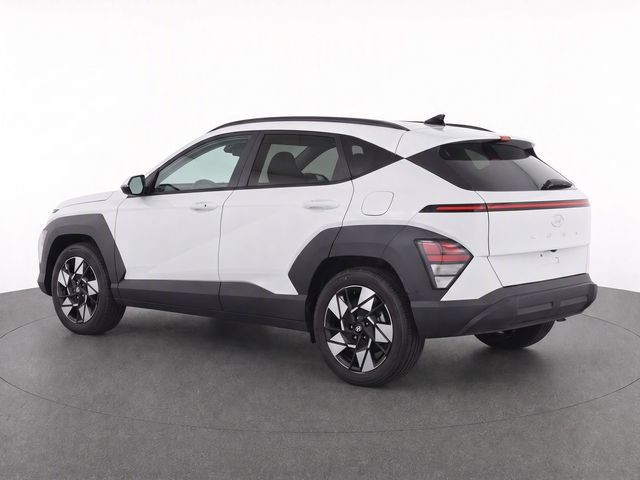 Used 2024 Hyundai Kona SEL FWD image 4