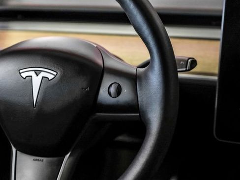 Used 2022 Tesla Model 3 Long Range image 18