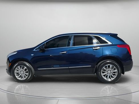 Used 2017 Cadillac XT5 Luxury w/ Driver Awareness Package image 16