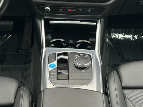 Used 2023 BMW i4 eDrive40 w/ Premium Package RWD image 27
