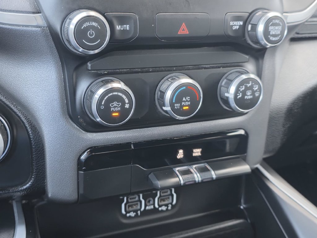 Used 2022 RAM 1500 Big Horn RWD image 18