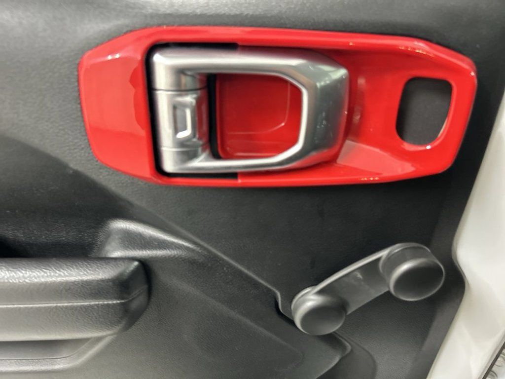 Used 2021 Jeep Wrangler Unlimited Sport AWD/4WD image 11