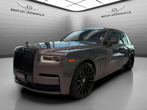 Used 2019 Rolls-Royce Phantom Sedan image 7