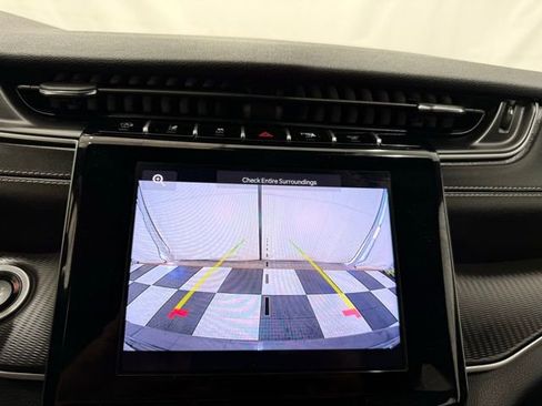 Used 2023 Jeep Grand Cherokee Altitude image 35