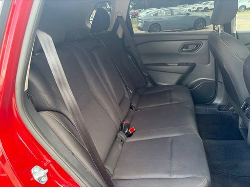 Used 2026 Nissan Rogue S FWD image 17
