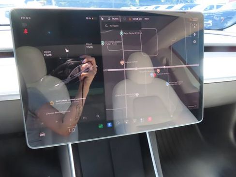 Used 2019 Tesla Model 3 Mid Range RWD image 21