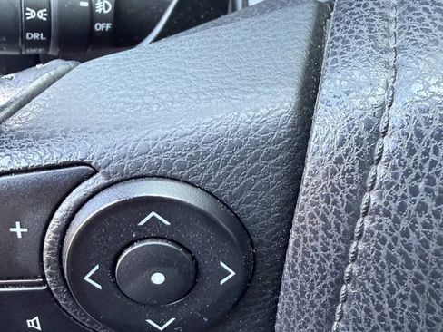 Used 2015 Toyota Corolla S FWD image 19