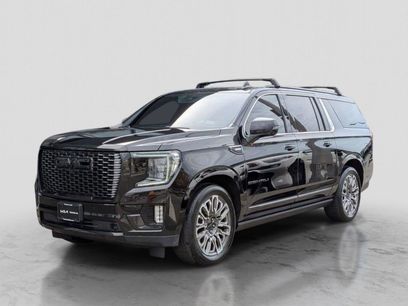 Used 2023 GMC Yukon XL Denali Ultimate