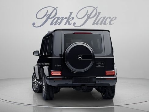 Used 2023 Mercedes-Benz G 550 image 16
