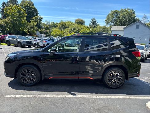Used 2024 Subaru Forester Sport AWD/4WD image 6