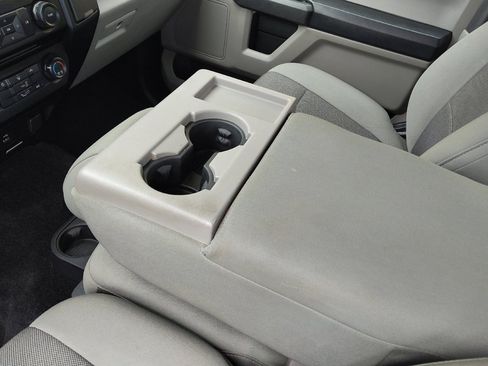 Used 2015 Ford F150 XL w/ Equipment Group 101A Mid AWD/4WD image 26