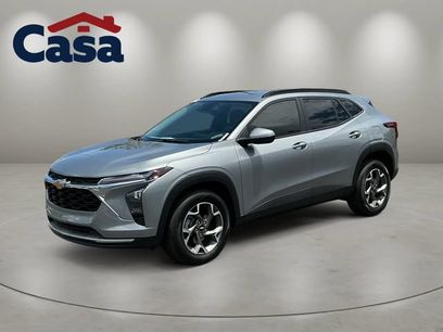Used 2024 Chevrolet Trax LT w/ Driver Confidence Package
