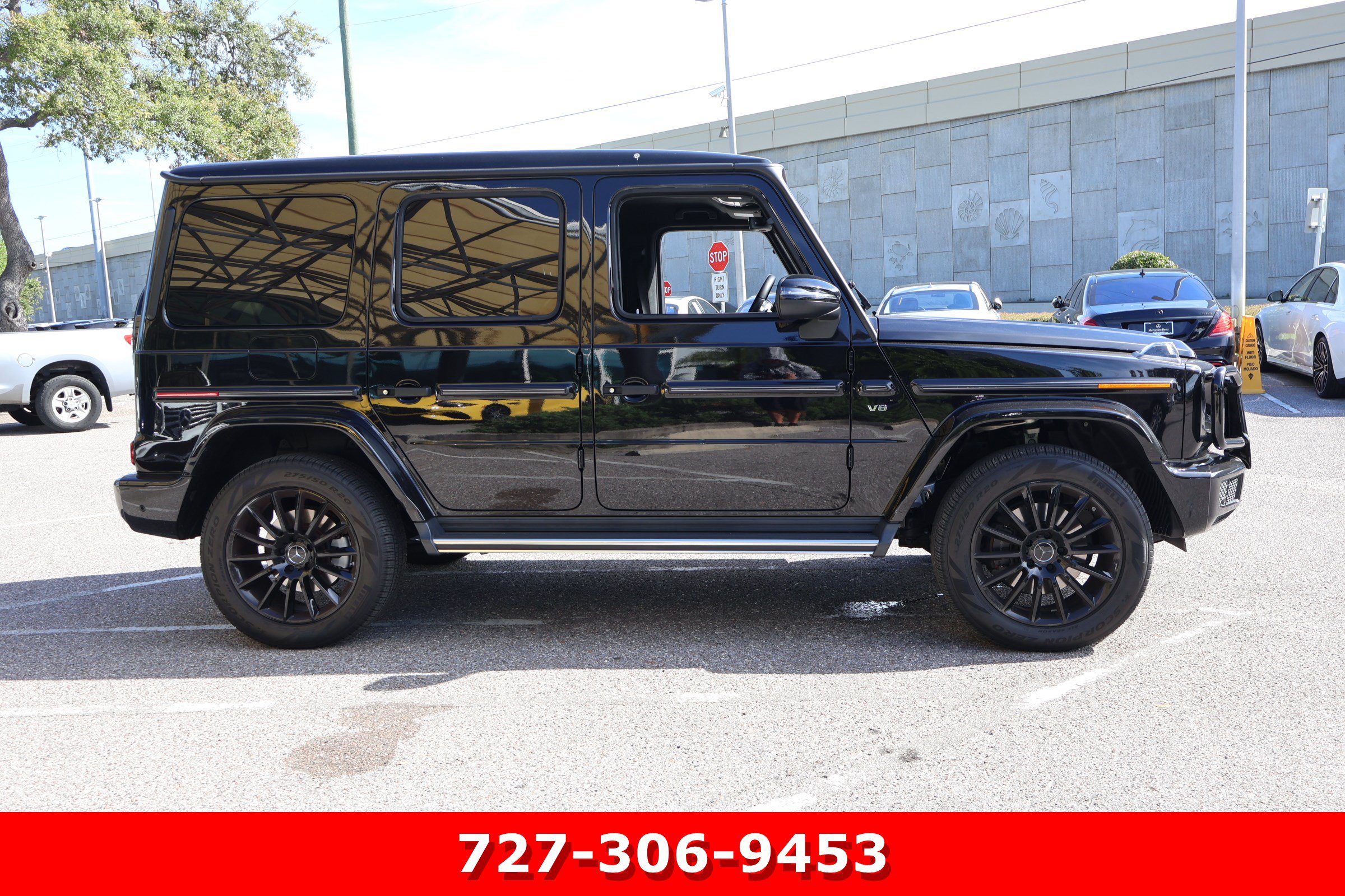 Used 2023 Mercedes-Benz G 550 image 11