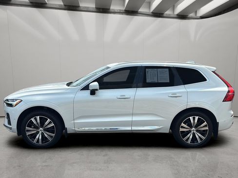 Used 2023 Volvo XC60 B5 Ultimate w/ Climate Package AWD/4WD image 2