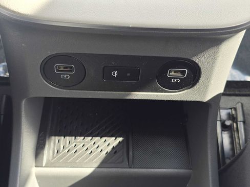Used 2024 Hyundai Ioniq 5 SEL RWD image 30