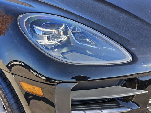 Used 2019 Porsche Macan image 6