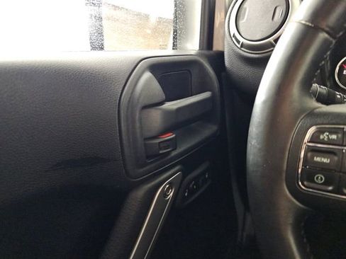 Used 2012 Jeep Wrangler Sahara w/ Connectivity Group image 30