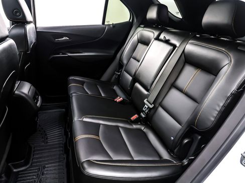 Used 2024 Chevrolet Equinox Premier image 8