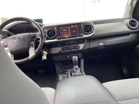 Used 2021 Toyota Tacoma SR5 image 14