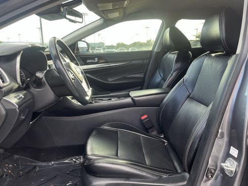 Used 2021 Nissan Maxima 3.5 SV w/ Floor Mat Group FWD image 29