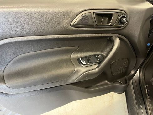 Used 2019 Ford Fiesta SE w/ Equipment Group 201A image 10