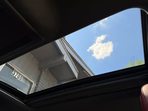 Used 2022 MAZDA MAZDA3 s image 23