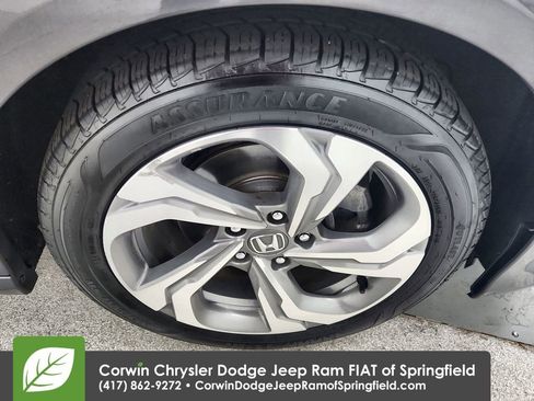 Used 2018 Honda Accord EX image 34