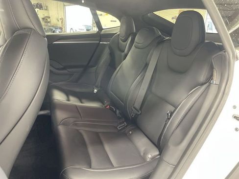 Used 2021 Tesla Model S Plaid image 23