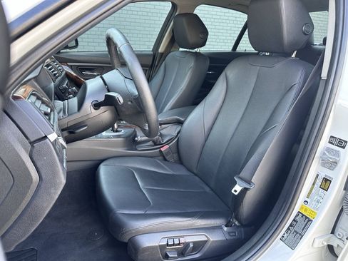 Used 2013 BMW 328i xDrive Sedan AWD/4WD image 23