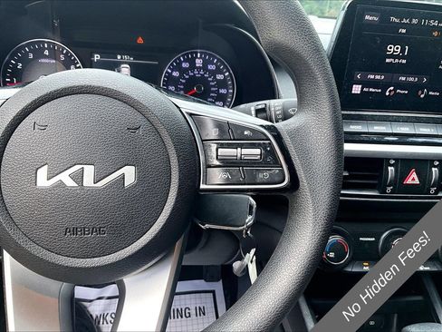Used 2024 Kia Forte LXS FWD image 13