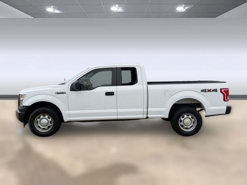 Used 2017 Ford F150 XL w/ XL Power Equipment Group AWD/4WD image 2