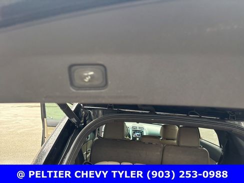 Used 2015 Ford Explorer XLT w/ Equipment Group 202A image 21