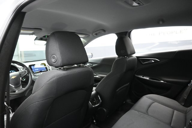 Used 2025 Chevrolet Malibu LT FWD image 25