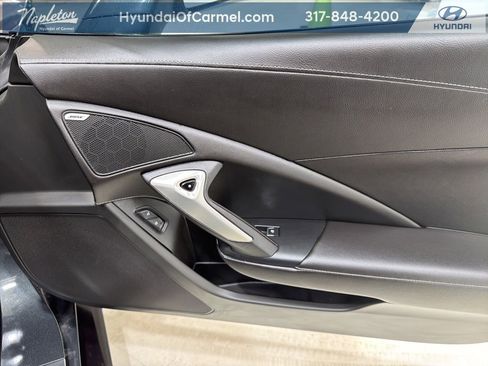 Used 2017 Chevrolet Corvette Stingray Coupe w/ 1LT image 21