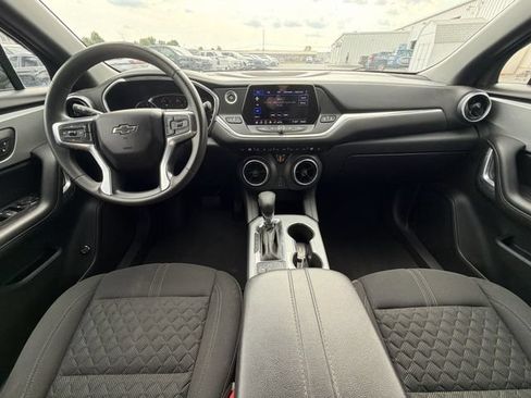 Certified 2021 Chevrolet Blazer LT FWD image 19
