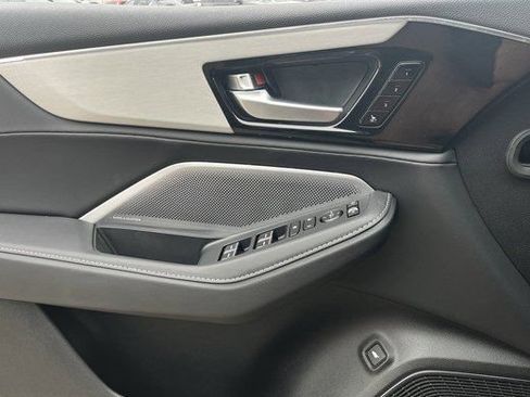 Used 2026 Acura MDX w/ Technology Package FWD image 25