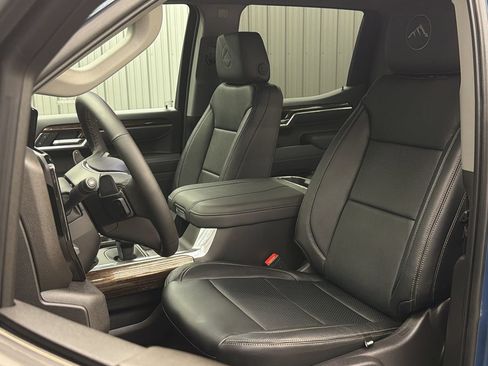 Used 2026 GMC Sierra 1500 Elevation AWD/4WD image 32