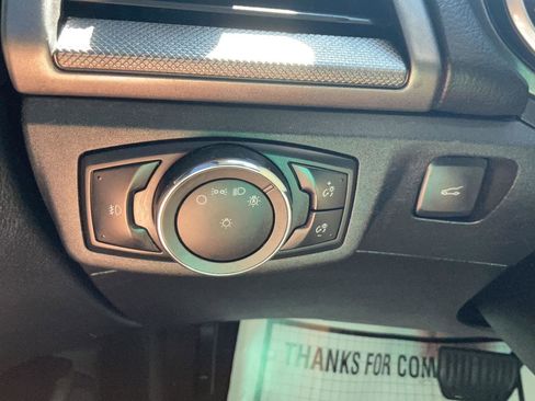 Used 2020 Ford Fusion SE w/ Equipment Group 151A image 19