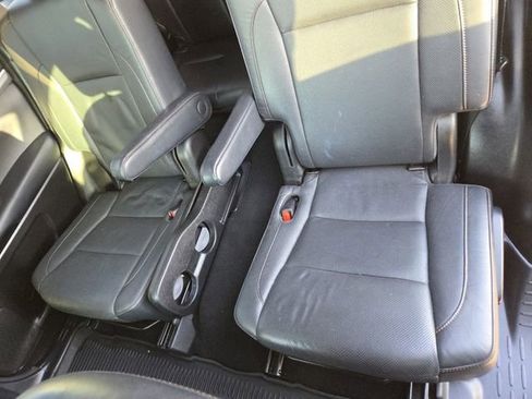 Used 2018 Toyota Highlander Limited image 30