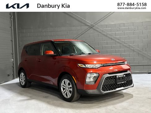 Used 2020 Kia Soul LX FWD image 1