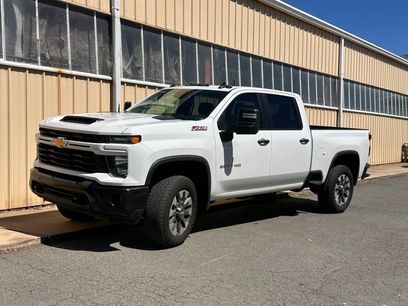 Used 2025 Chevrolet Silverado 2500 Custom w/ Custom Value Package
