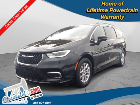Used 2022 Chrysler Pacifica Touring-L image 1
