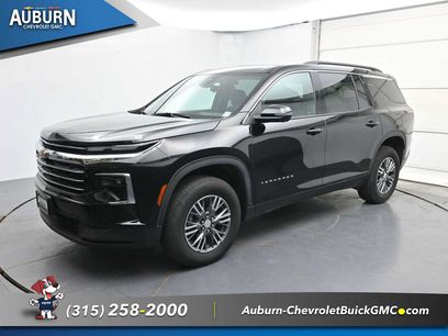 Used 2024 Chevrolet Traverse LT w/ Trailering Package